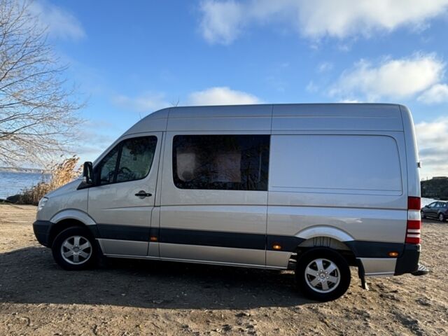 Серый Мерседес Sprinter, объемом двигателя 3 л и пробегом 228 тыс. км за 14500 $, фото 1 на Automoto.ua