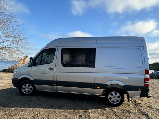Сірий Мерседес Sprinter, об'ємом двигуна 3 л та пробігом 228 тис. км за 14500 $, фото 1 на Automoto.ua