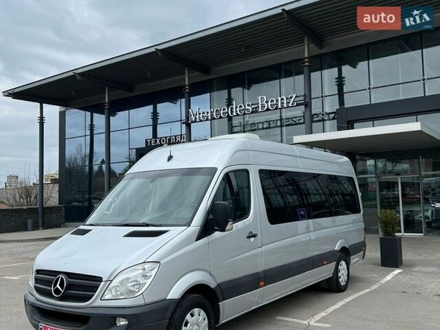 Серый Мерседес Sprinter, объемом двигателя 2.2 л и пробегом 325 тыс. км за 20700 $, фото 1 на Automoto.ua