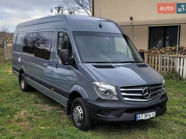Серый Мерседес Sprinter, объемом двигателя 3 л и пробегом 250 тыс. км за 32000 $, фото 1 на Automoto.ua
