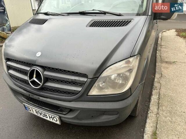 Серый Мерседес Sprinter, объемом двигателя 2.1 л и пробегом 50 тыс. км за 27000 $, фото 1 на Automoto.ua