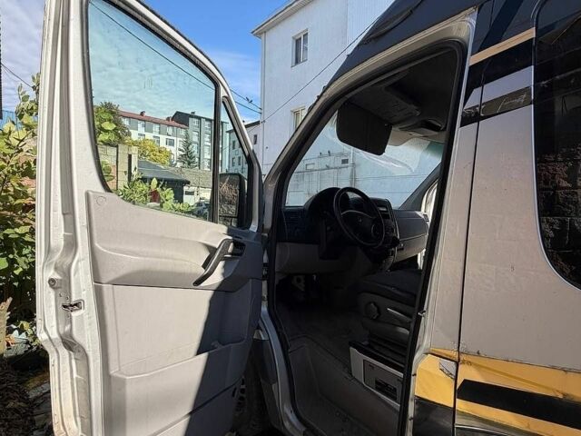 Сірий Мерседес Sprinter, об'ємом двигуна 2.14 л та пробігом 150 тис. км за 20000 $, фото 1 на Automoto.ua