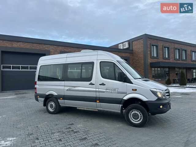 Серый Мерседес Sprinter, объемом двигателя 2.14 л и пробегом 215 тыс. км за 34000 $, фото 1 на Automoto.ua