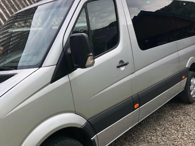 Серый Мерседес Sprinter, объемом двигателя 2.1 л и пробегом 300 тыс. км за 23200 $, фото 1 на Automoto.ua