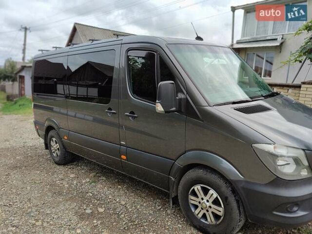 Серый Мерседес Sprinter, объемом двигателя 2.99 л и пробегом 255 тыс. км за 31000 $, фото 1 на Automoto.ua