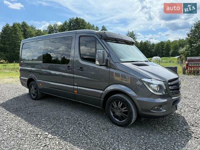 Серый Мерседес Sprinter, объемом двигателя 2.99 л и пробегом 280 тыс. км за 40000 $, фото 1 на Automoto.ua