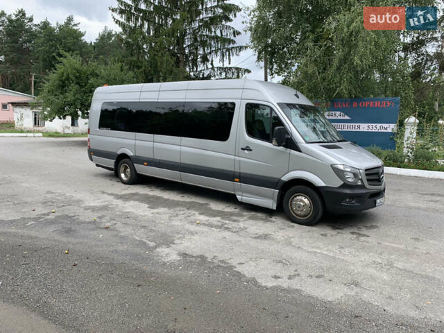 Серый Мерседес Sprinter, объемом двигателя 2.3 л и пробегом 379 тыс. км за 42500 $, фото 1 на Automoto.ua