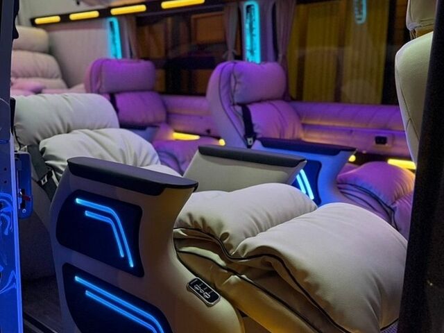 Серый Мерседес Sprinter, объемом двигателя 2.9 л и пробегом 370 тыс. км за 42200 $, фото 1 на Automoto.ua