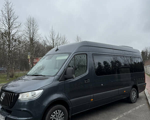 Серый Мерседес Sprinter, объемом двигателя 2.14 л и пробегом 258 тыс. км за 65000 $, фото 1 на Automoto.ua