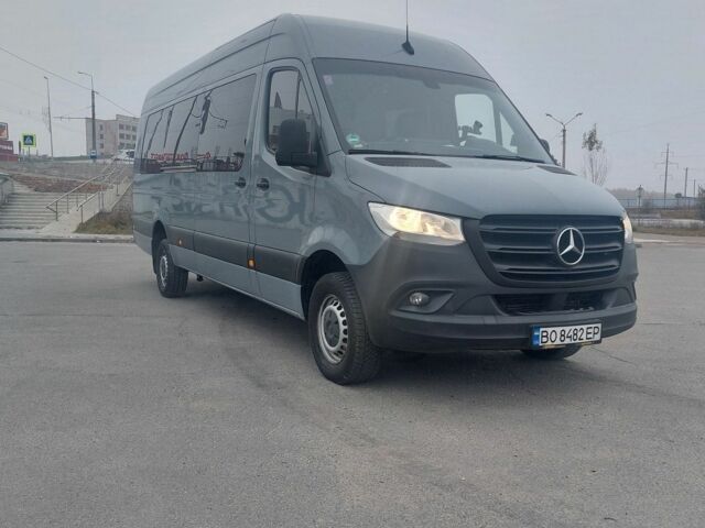 Сірий Мерседес Sprinter, об'ємом двигуна 0 л та пробігом 180 тис. км за 30000 $, фото 1 на Automoto.ua