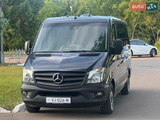 Серый Мерседес Sprinter, объемом двигателя 2.2 л и пробегом 162 тыс. км за 27777 $, фото 1 на Automoto.ua