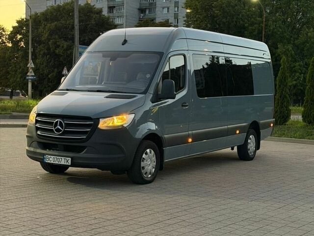 Серый Мерседес Sprinter, объемом двигателя 2.14 л и пробегом 407 тыс. км за 31750 $, фото 1 на Automoto.ua