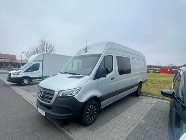 Сірий Мерседес Sprinter, об'ємом двигуна 3 л та пробігом 88 тис. км за 74735 $, фото 1 на Automoto.ua