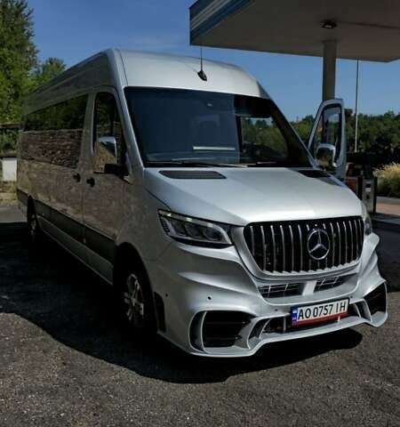 Сірий Мерседес Sprinter, об'ємом двигуна 2 л та пробігом 500 тис. км за 37500 $, фото 1 на Automoto.ua