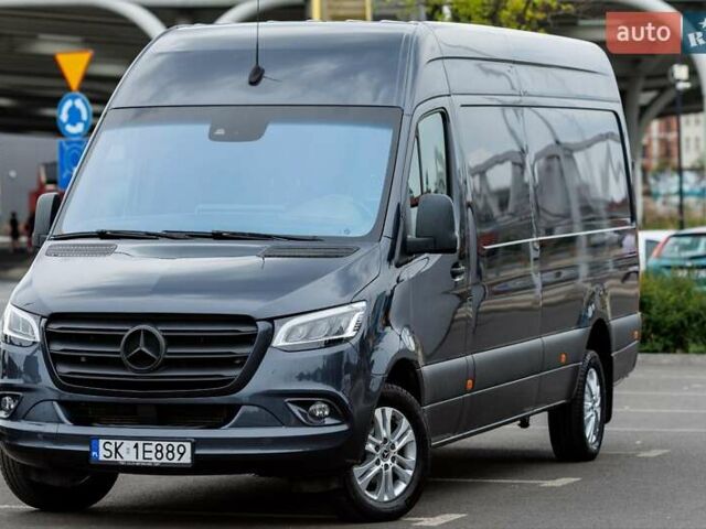 Серый Мерседес Sprinter, объемом двигателя 3 л и пробегом 135 тыс. км за 49900 $, фото 1 на Automoto.ua