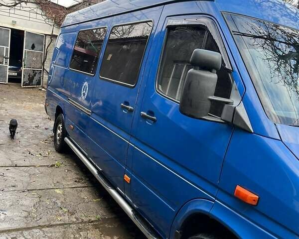 Синий Мерседес Sprinter, объемом двигателя 2.87 л и пробегом 4 тыс. км за 9000 $, фото 1 на Automoto.ua