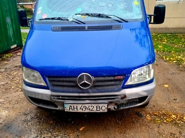 Синий Мерседес Sprinter, объемом двигателя 22 л и пробегом 0 тыс. км за 9500 $, фото 1 на Automoto.ua