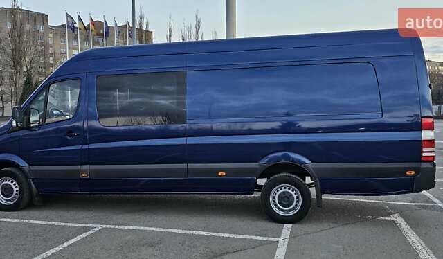 Синий Мерседес Sprinter, объемом двигателя 3 л и пробегом 652 тыс. км за 22500 $, фото 1 на Automoto.ua
