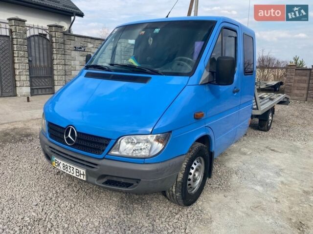 Синій Мерседес Sprinter, об'ємом двигуна 2.69 л та пробігом 695 тис. км за 12000 $, фото 1 на Automoto.ua