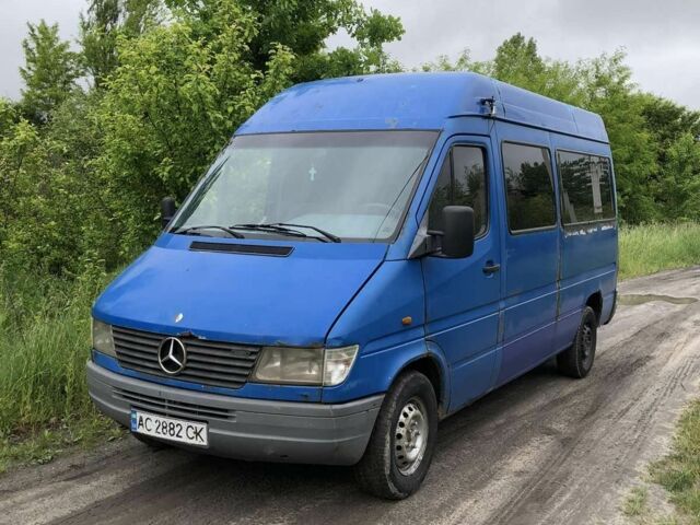 Синий Мерседес Sprinter, объемом двигателя 0 л и пробегом 555 тыс. км за 2613 $, фото 1 на Automoto.ua