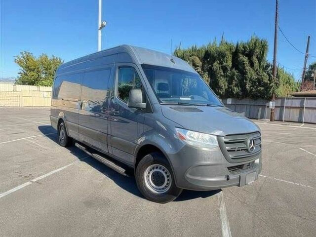 Синий Мерседес Sprinter, объемом двигателя 3 л и пробегом 48 тыс. км за 11000 $, фото 1 на Automoto.ua