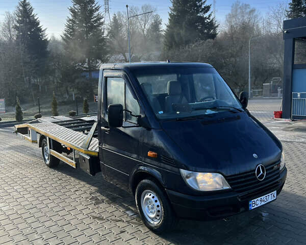 Синий Мерседес Sprinter, объемом двигателя 2.69 л и пробегом 388 тыс. км за 11300 $, фото 1 на Automoto.ua