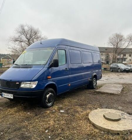 Синий Мерседес Sprinter, объемом двигателя 2.87 л и пробегом 300 тыс. км за 5600 $, фото 1 на Automoto.ua