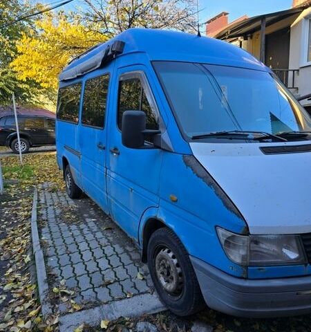 Синій Мерседес Sprinter, об'ємом двигуна 2.87 л та пробігом 874 тис. км за 4300 $, фото 1 на Automoto.ua