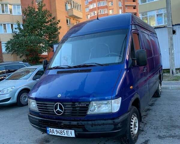 Синій Мерседес Sprinter, об'ємом двигуна 2.3 л та пробігом 565 тис. км за 5000 $, фото 1 на Automoto.ua