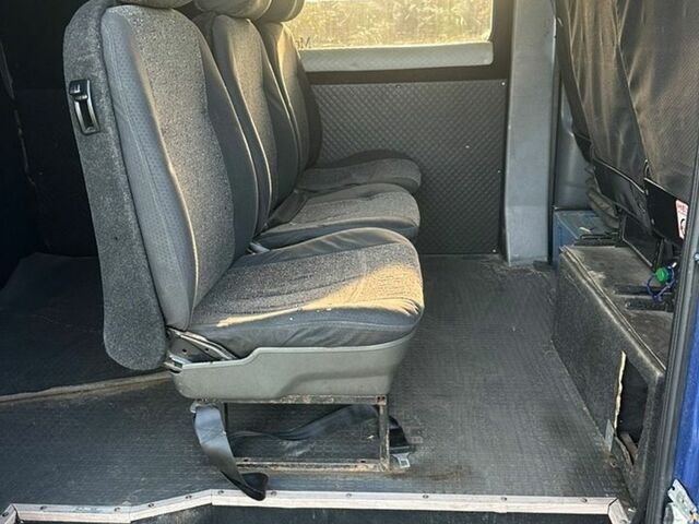 Синий Мерседес Sprinter, объемом двигателя 2.15 л и пробегом 574 тыс. км за 7300 $, фото 1 на Automoto.ua