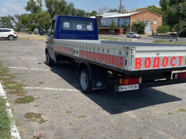 Синій Мерседес Sprinter, об'ємом двигуна 2.1 л та пробігом 305 тис. км за 18000 $, фото 1 на Automoto.ua