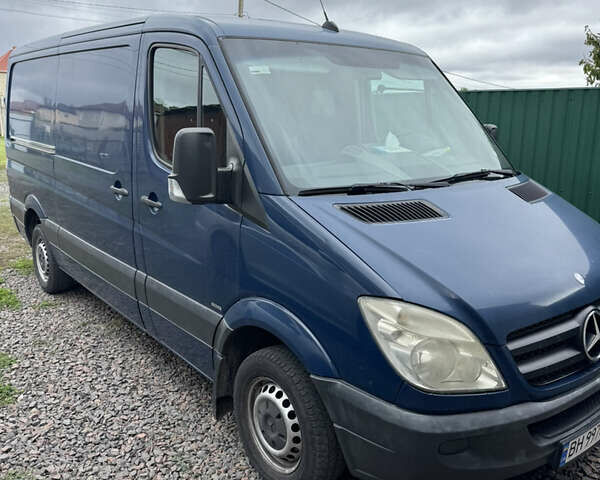 Синій Мерседес Sprinter, об'ємом двигуна 2.15 л та пробігом 303 тис. км за 12500 $, фото 1 на Automoto.ua