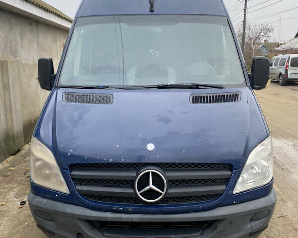 Синій Мерседес Sprinter, об'ємом двигуна 2.15 л та пробігом 463 тис. км за 9500 $, фото 1 на Automoto.ua