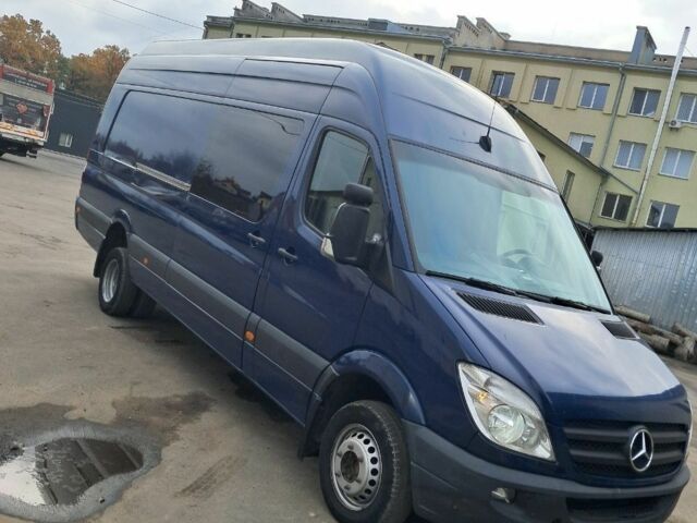 Синий Мерседес Sprinter, объемом двигателя 3 л и пробегом 270 тыс. км за 25900 $, фото 1 на Automoto.ua