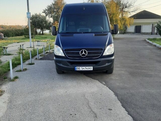 Синий Мерседес Sprinter, объемом двигателя 0 л и пробегом 296 тыс. км за 17000 $, фото 1 на Automoto.ua