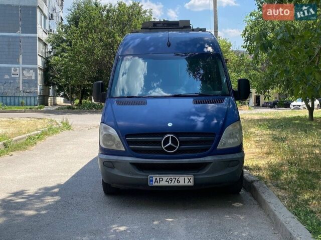Синій Мерседес Sprinter, об'ємом двигуна 2.1 л та пробігом 500 тис. км за 9200 $, фото 1 на Automoto.ua