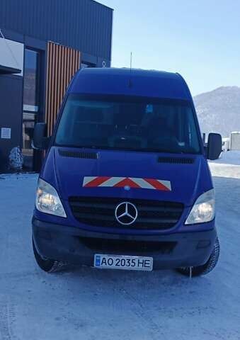 Синій Мерседес Sprinter, об'ємом двигуна 2.1 л та пробігом 500 тис. км за 19999 $, фото 1 на Automoto.ua