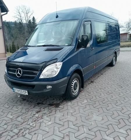 Синий Мерседес Sprinter, объемом двигателя 2.14 л и пробегом 230 тыс. км за 15200 $, фото 1 на Automoto.ua