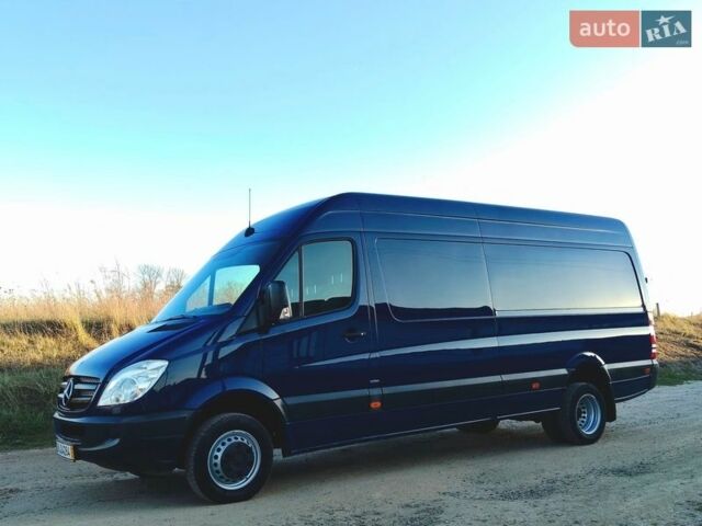 Синий Мерседес Sprinter, объемом двигателя 2.2 л и пробегом 299 тыс. км за 23800 $, фото 1 на Automoto.ua