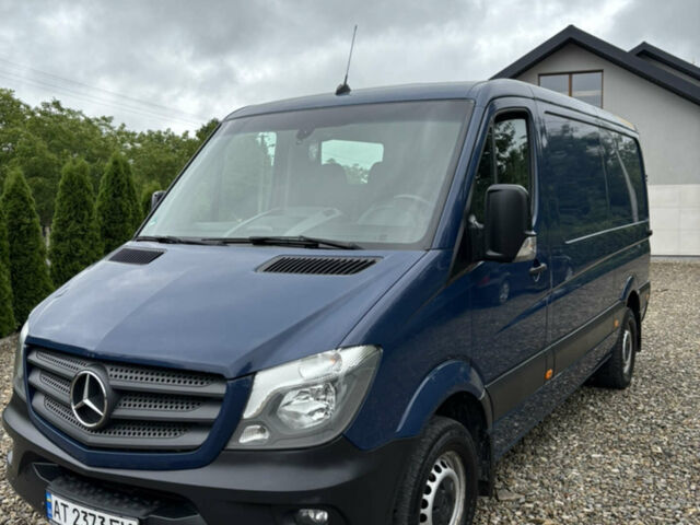 Синий Мерседес Sprinter, объемом двигателя 2.1 л и пробегом 193 тыс. км за 23500 $, фото 1 на Automoto.ua