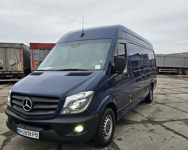 Синій Мерседес Sprinter, об'ємом двигуна 2.14 л та пробігом 270 тис. км за 18900 $, фото 1 на Automoto.ua