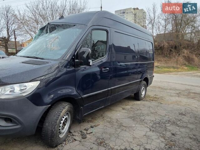 Синій Мерседес Sprinter, об'ємом двигуна 2.99 л та пробігом 117 тис. км за 17000 $, фото 1 на Automoto.ua