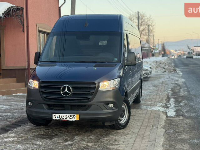 Синій Мерседес Sprinter, об'ємом двигуна 2.14 л та пробігом 232 тис. км за 27900 $, фото 1 на Automoto.ua