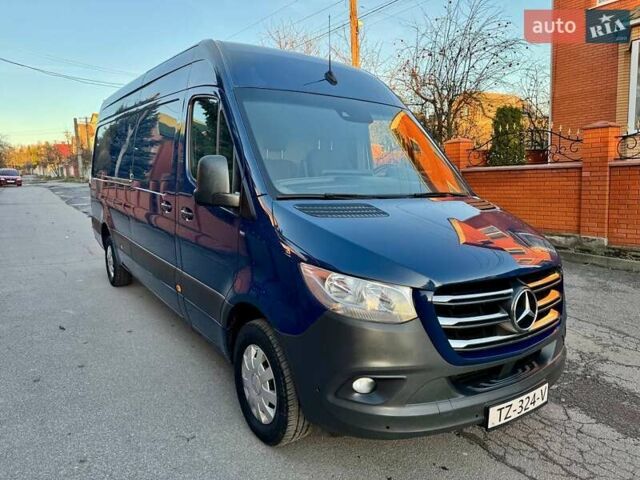 Синій Мерседес Sprinter, об'ємом двигуна 2.14 л та пробігом 257 тис. км за 26200 $, фото 1 на Automoto.ua