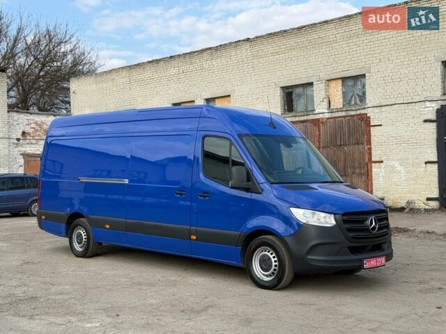 Синій Мерседес Sprinter, об'ємом двигуна 0 л та пробігом 229 тис. км за 26600 $, фото 1 на Automoto.ua