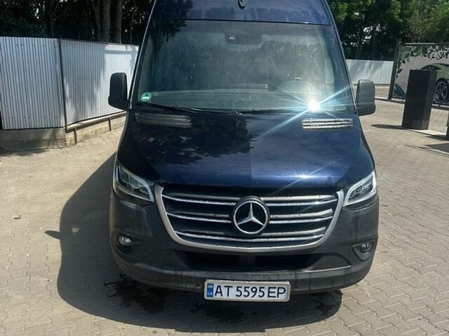 Синій Мерседес Sprinter, об'ємом двигуна 2.14 л та пробігом 412 тис. км за 26499 $, фото 1 на Automoto.ua