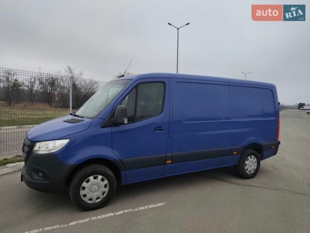 Синий Мерседес Sprinter, объемом двигателя 2.14 л и пробегом 253 тыс. км за 28000 $, фото 1 на Automoto.ua