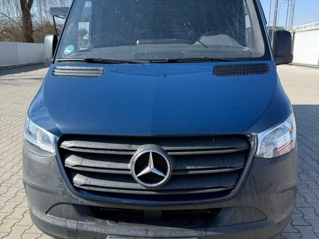 Синий Мерседес Sprinter, объемом двигателя 2.14 л и пробегом 127 тыс. км за 27500 $, фото 1 на Automoto.ua