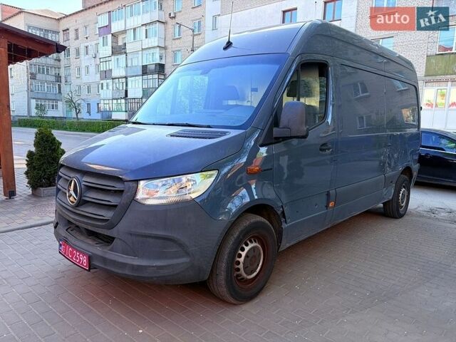 Синий Мерседес Sprinter, объемом двигателя 0 л и пробегом 50 тыс. км за 17771 $, фото 1 на Automoto.ua