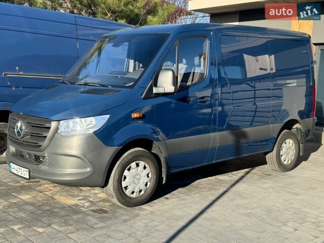 Синий Мерседес Sprinter, объемом двигателя 2.14 л и пробегом 37 тыс. км за 34500 $, фото 1 на Automoto.ua